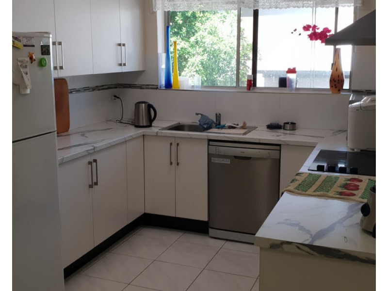 2/401 Rode Road, Chermside QLD 4032