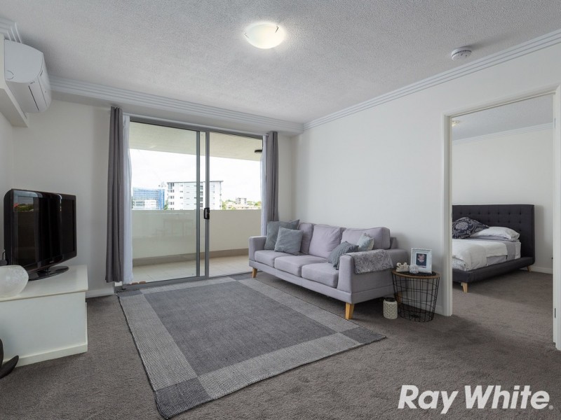 410 / 392 Hamilton Road, Chermside QLD 4032