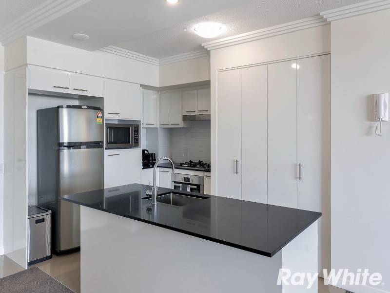 410 / 392 Hamilton Road, Chermside QLD 4032