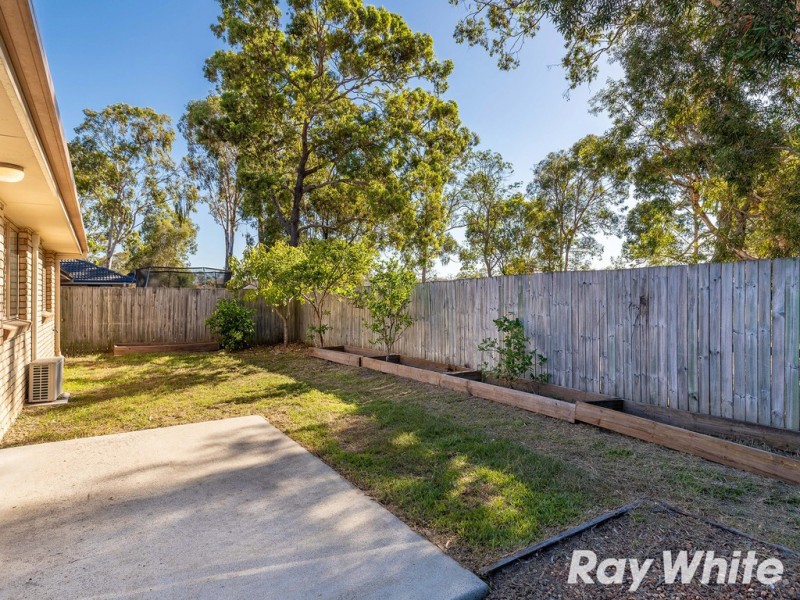 5 Strand Court, Kippa-ring QLD 4021
