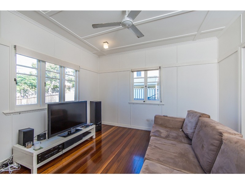 73 Ellison Road, Geebung QLD 4034