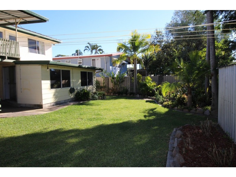 16 Waratah Street, Albany Creek QLD 4035