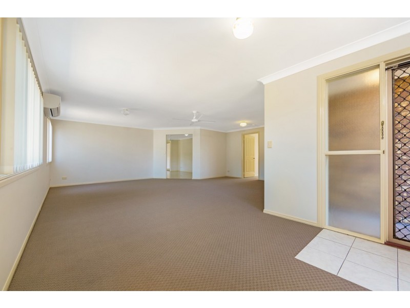 12 Acacia Close, Fitzgibbon QLD 4018
