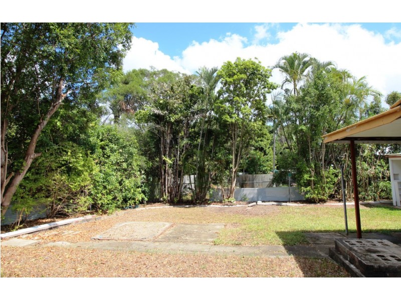 17 Meemar Street, Chermside QLD 4032
