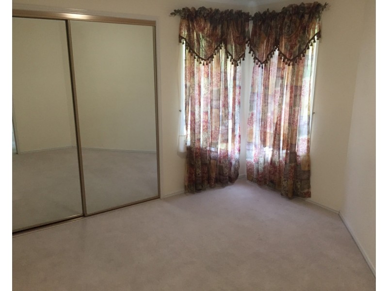 16 Streisand Drive, Mcdowall QLD 4053