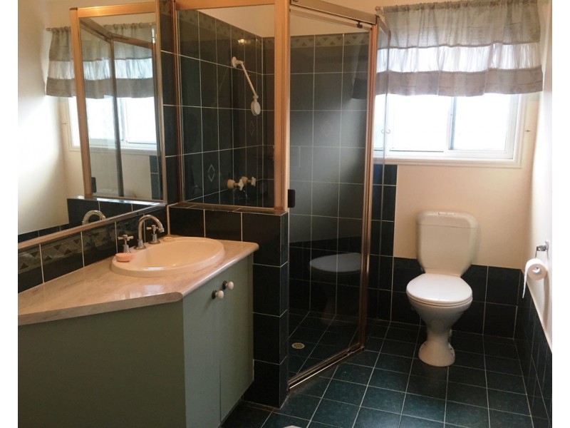 16 Streisand Drive, Mcdowall QLD 4053
