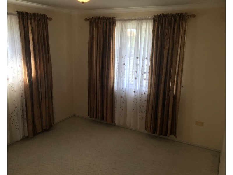 16 Streisand Drive, Mcdowall QLD 4053