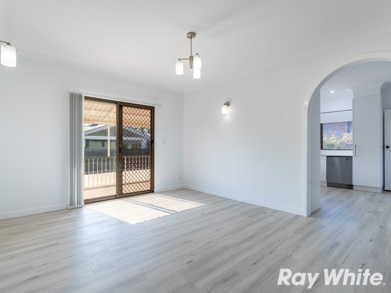 3 Dimboola Street, Bridgeman Downs QLD 4035