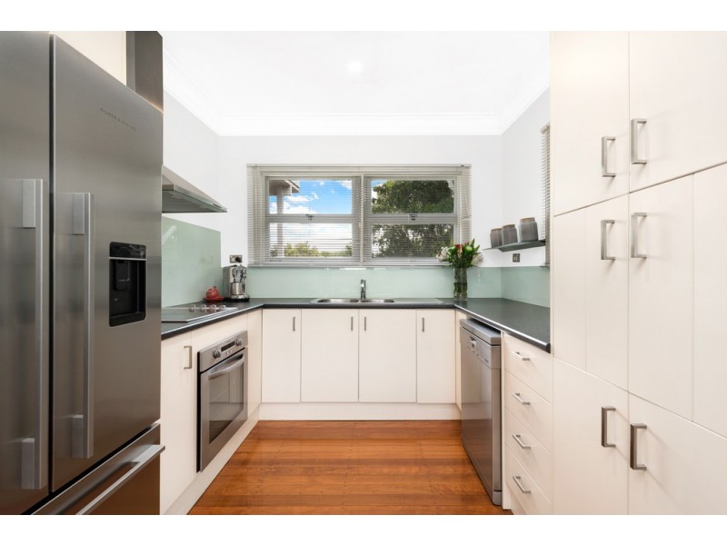 11 Fontayne Street, Aspley QLD 4034