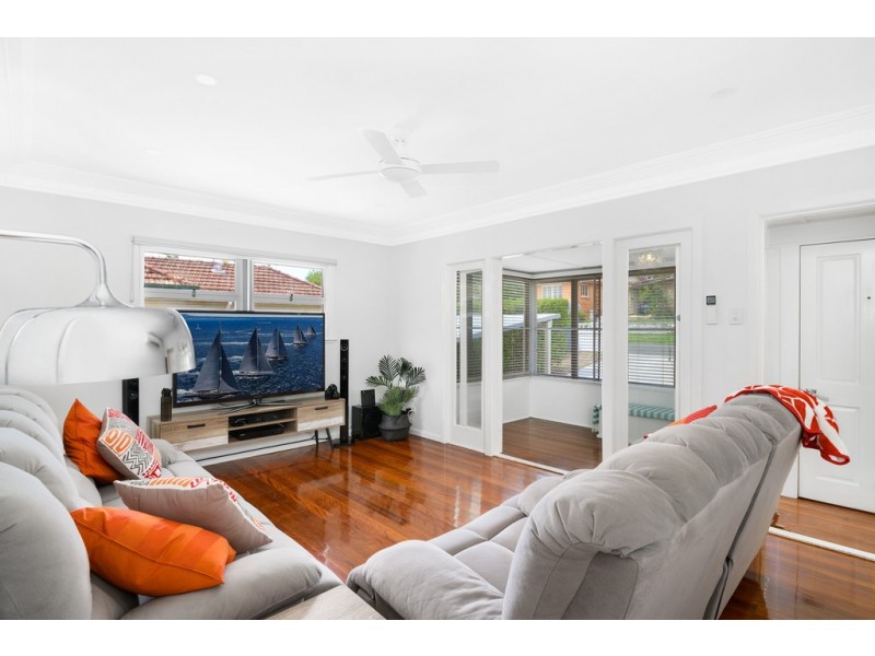 11 Fontayne Street, Aspley QLD 4034