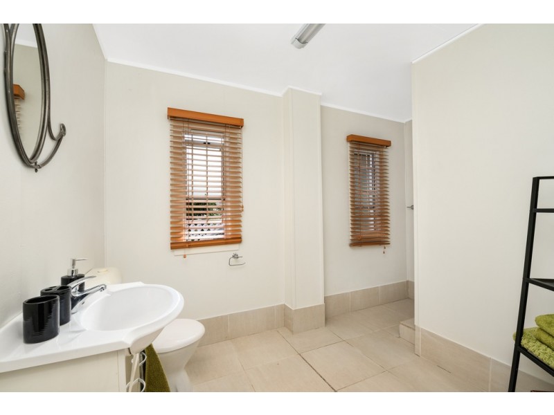 11 Fontayne Street, Aspley QLD 4034