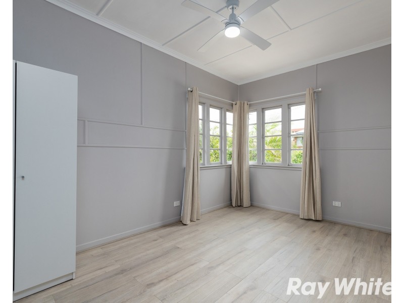 31 Sparkes Street, Chermside QLD 4032