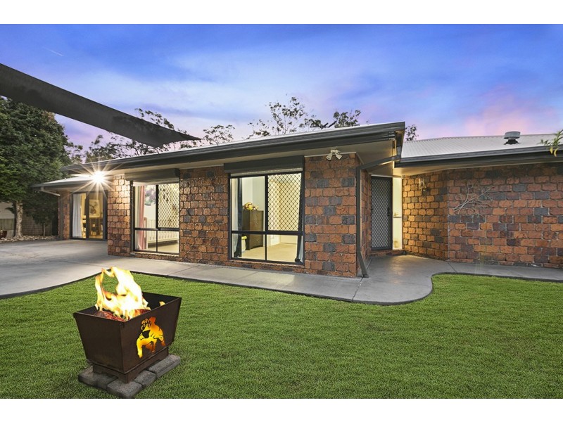 5 Barrington Close, Murrumba Downs QLD 4503