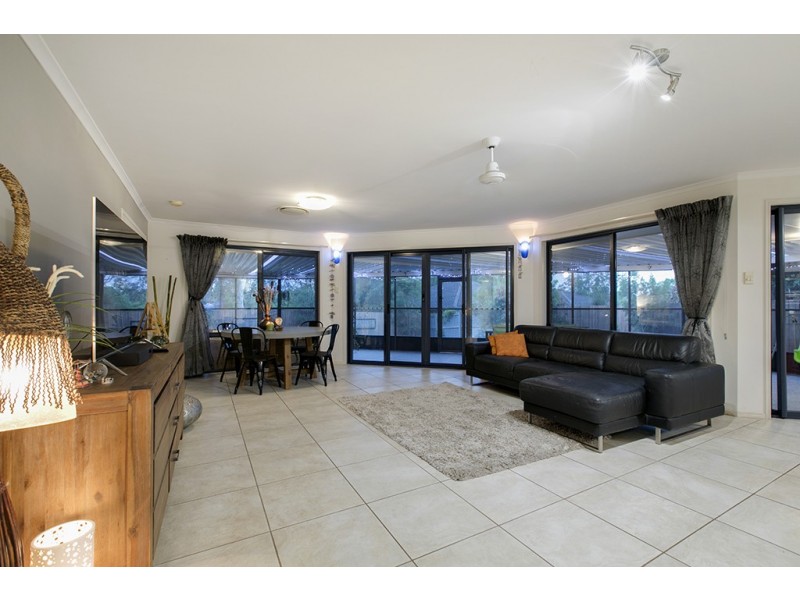 5 Barrington Close, Murrumba Downs QLD 4503