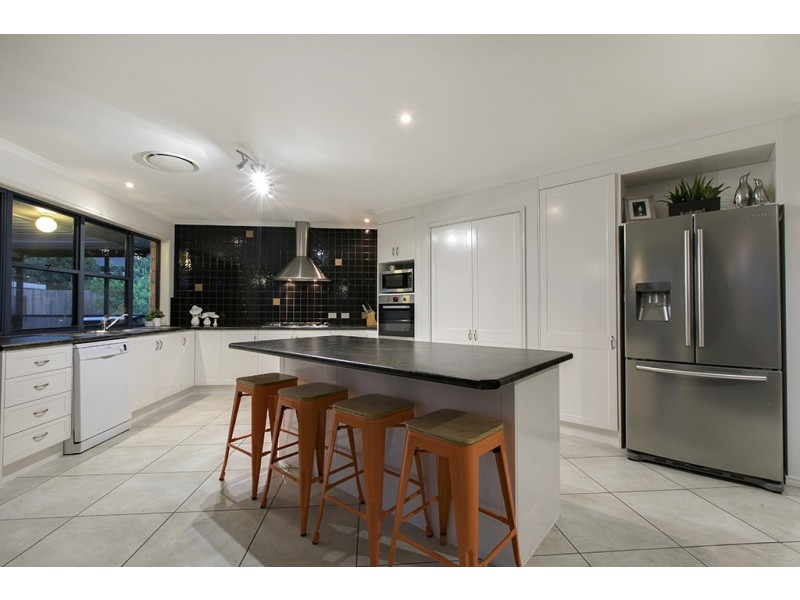 5 Barrington Close, Murrumba Downs QLD 4503