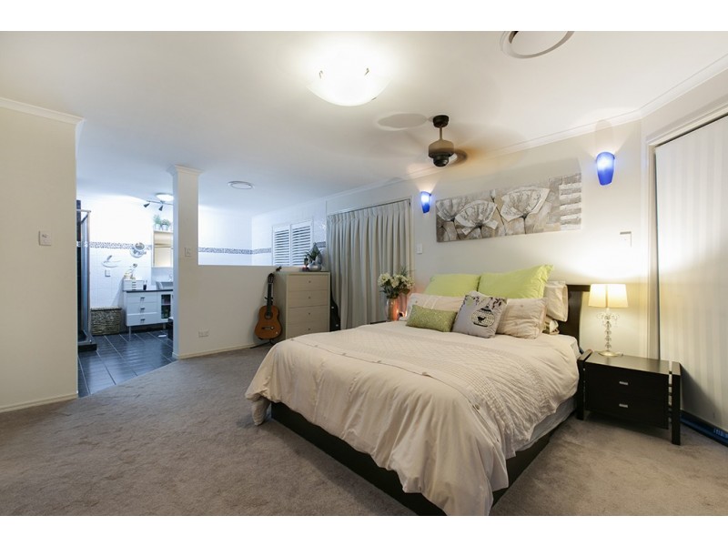 5 Barrington Close, Murrumba Downs QLD 4503