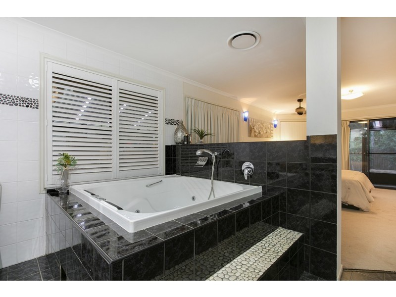 5 Barrington Close, Murrumba Downs QLD 4503
