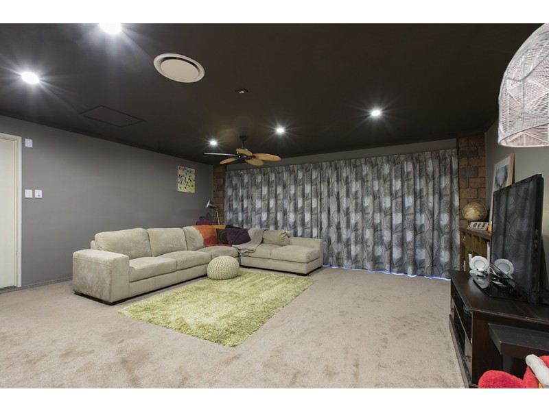 5 Barrington Close, Murrumba Downs QLD 4503