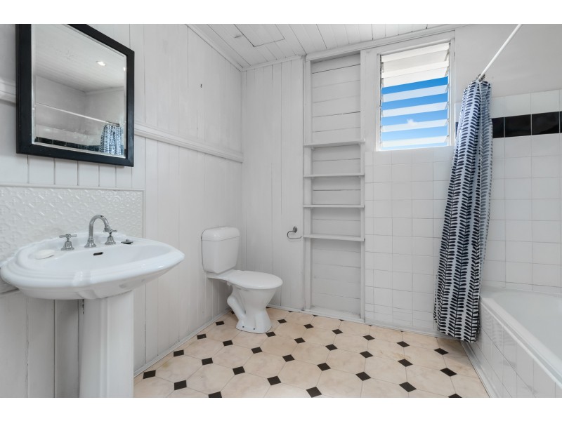 10A Morrison Road, Clayfield QLD 4011