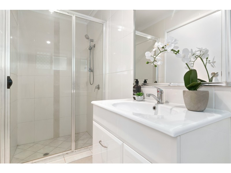 12 Cooyar Street, Aspley QLD 4034