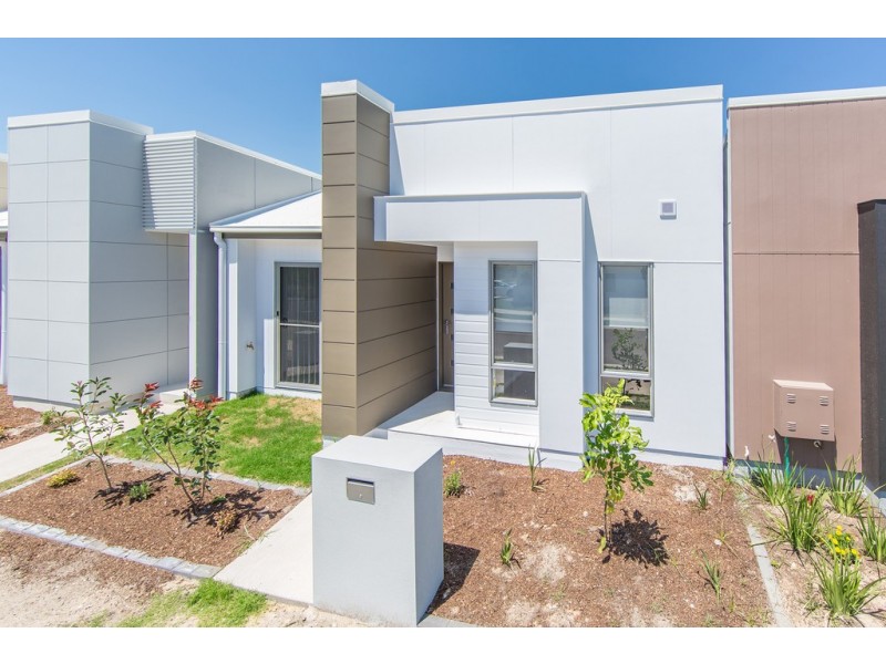 129 Macquarie Circuit, Fitzgibbon QLD 4018