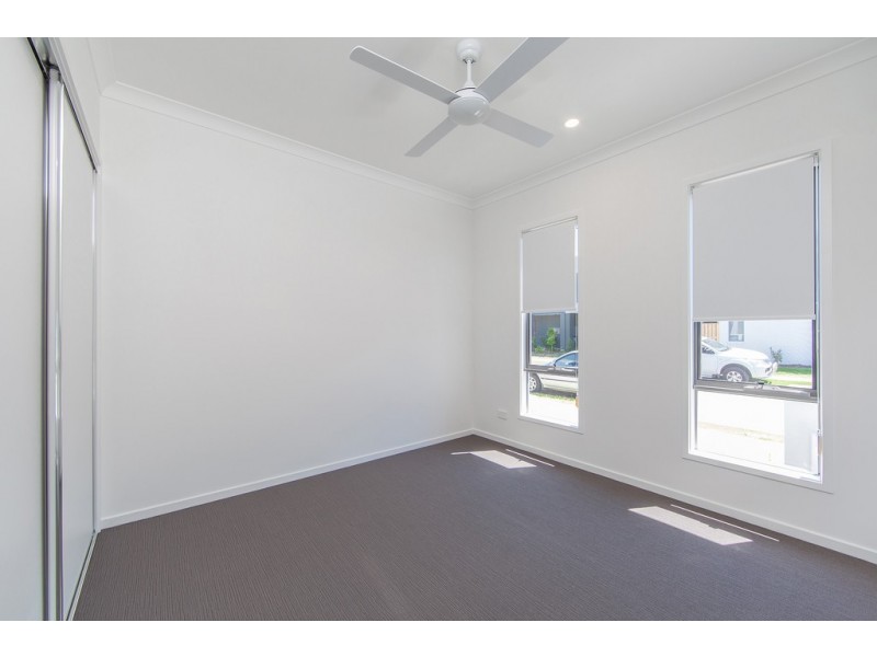 129 Macquarie Circuit, Fitzgibbon QLD 4018