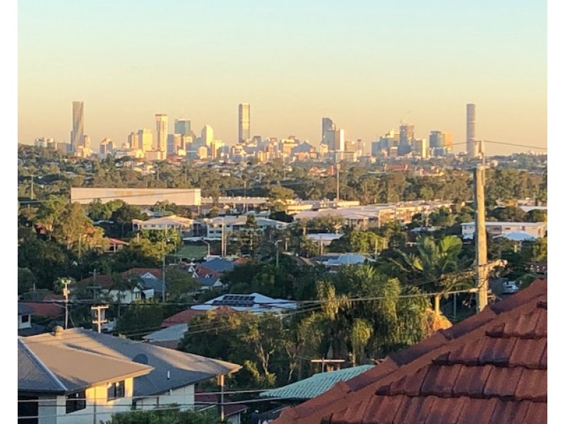 6 Goorama Street, Stafford QLD 4053