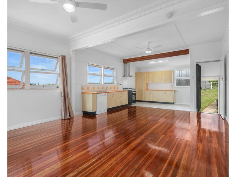 6 Goorama Street, Stafford QLD 4053