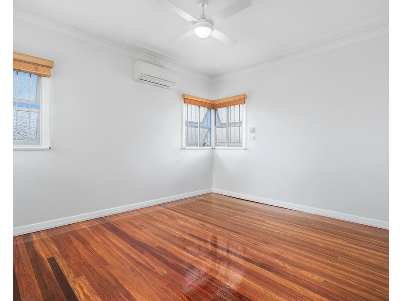 6 Goorama Street, Stafford QLD 4053