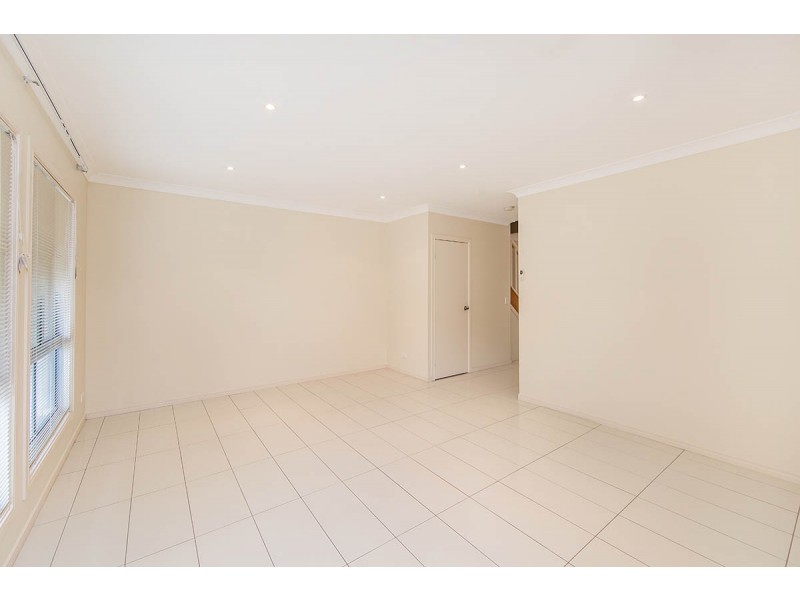 2/11 Buruda Street, Chermside QLD 4032