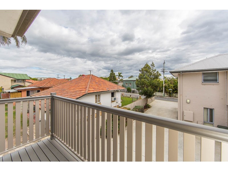 2/11 Buruda Street, Chermside QLD 4032