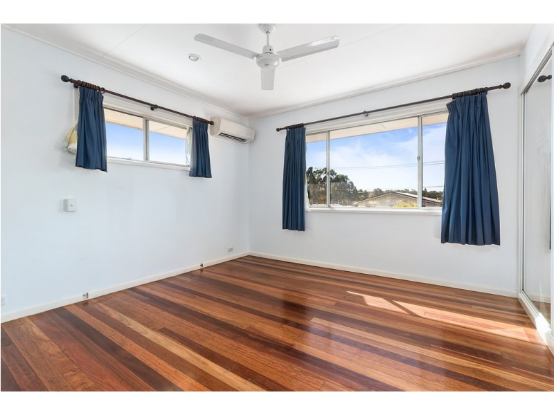 21 Curwen Terrace, Chermside QLD 4032