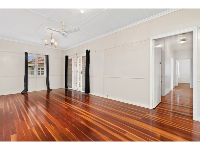 14 Kelso Street, Chermside QLD 4032