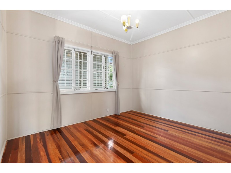 14 Kelso Street, Chermside QLD 4032