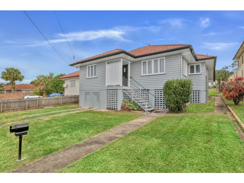 172 Hamilton Road, Wavell Heights QLD 4012