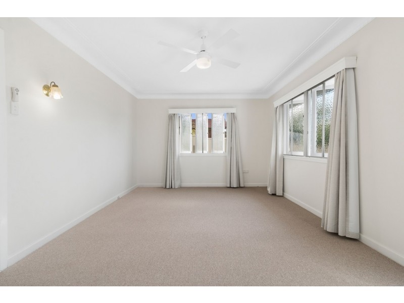 172 Hamilton Road, Wavell Heights QLD 4012