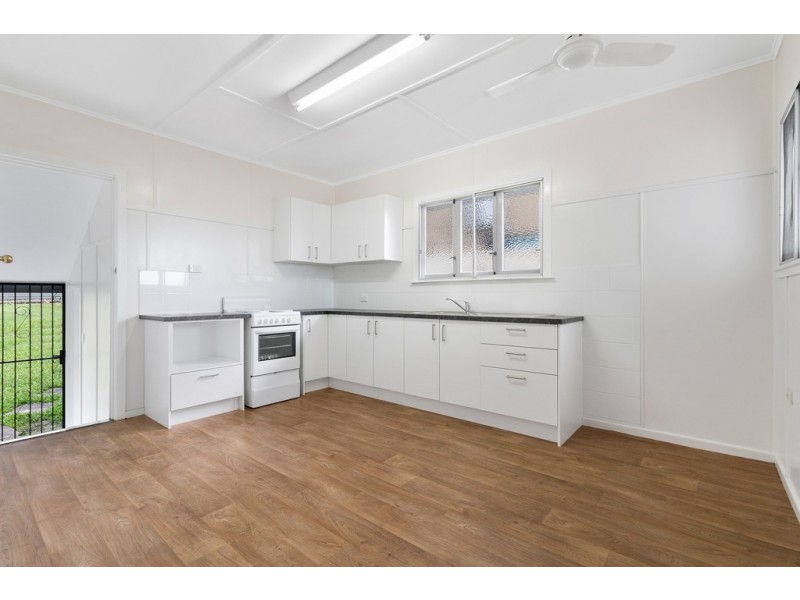 172 Hamilton Road, Wavell Heights QLD 4012