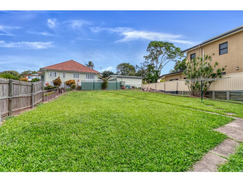 172 Hamilton Road, Wavell Heights QLD 4012