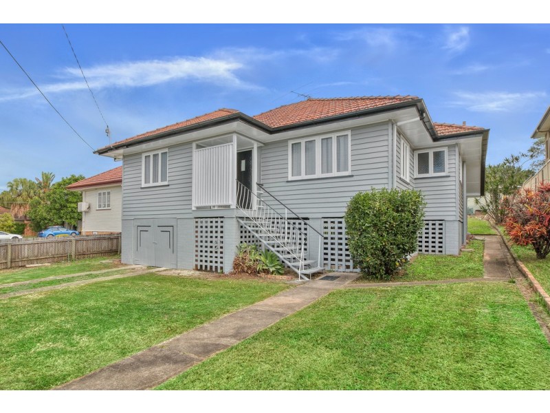 172 Hamilton Road, Wavell Heights QLD 4012