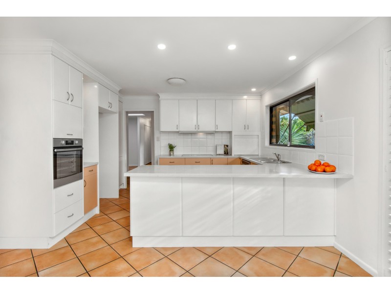 1 Amadeus Place, Aspley QLD 4034