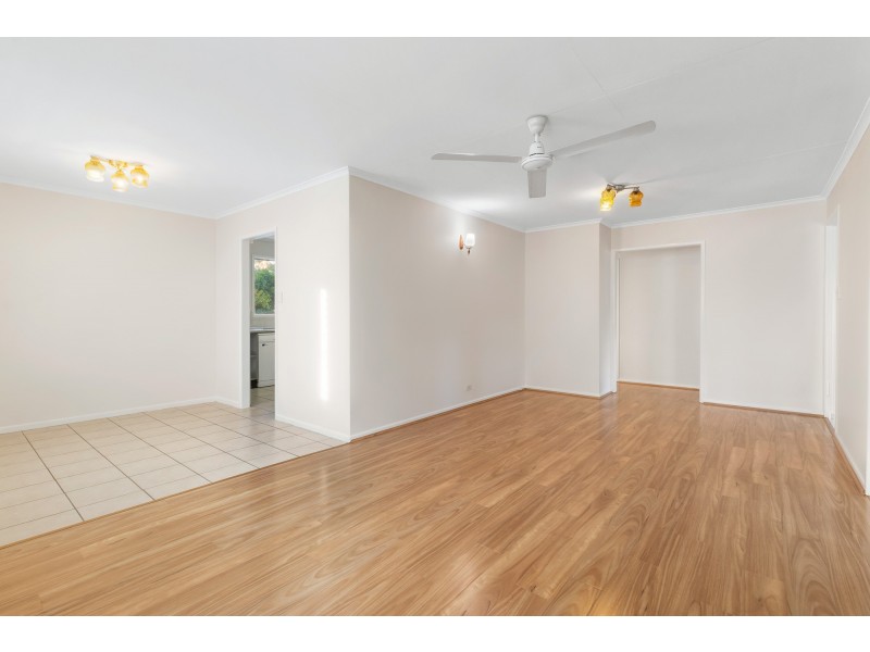 4 Lauren Street, Geebung QLD 4034