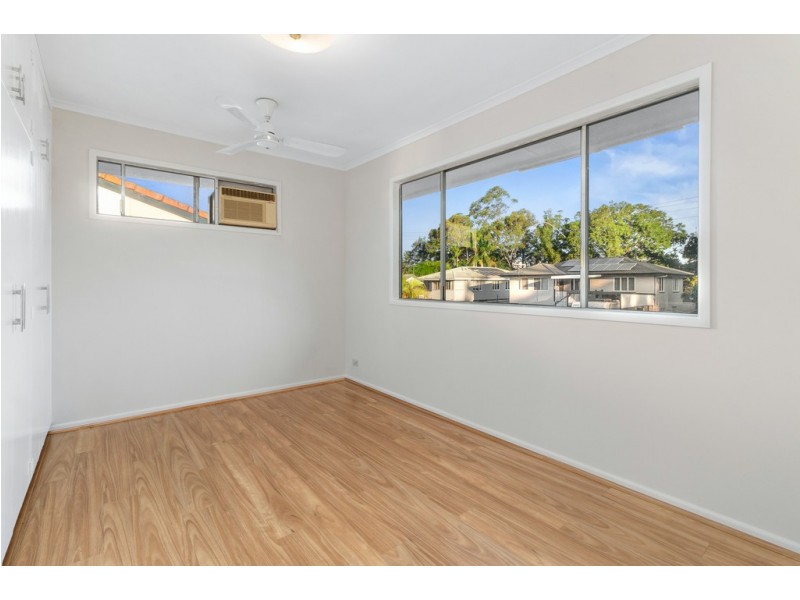 4 Lauren Street, Geebung QLD 4034