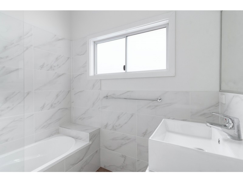 10 Sussex Street, Mitchelton QLD 4053