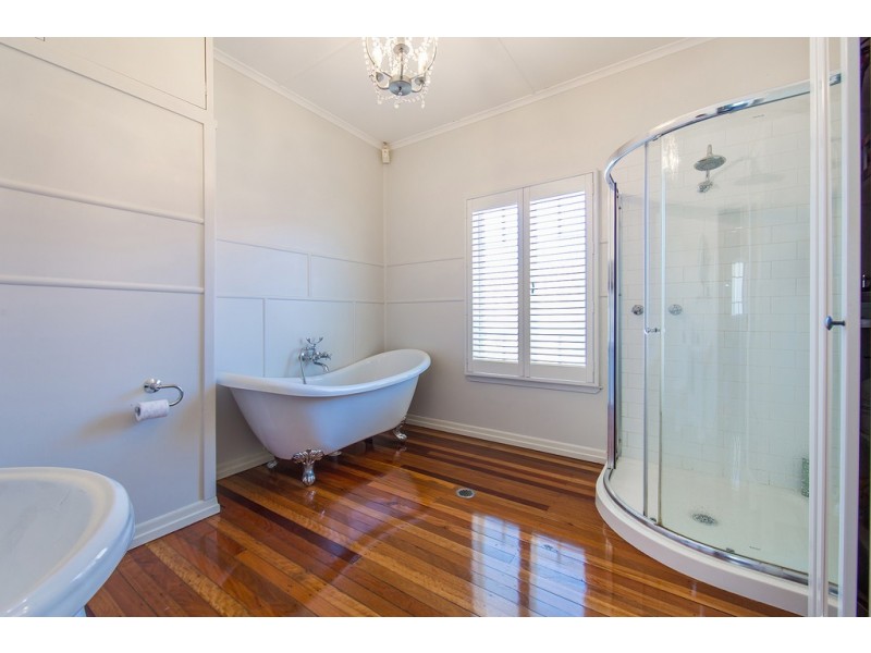 7 Vale Street, Wavell Heights QLD 4012