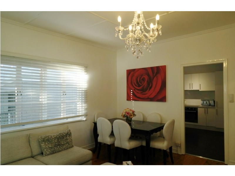 55 Hilltop Avenue, Chermside QLD 4032