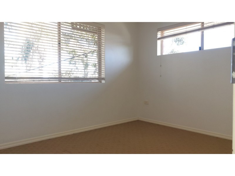 4/2 Henry Street, Chermside QLD 4032