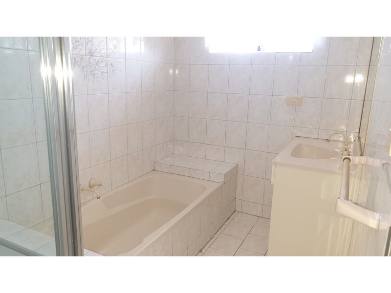 4/2 Henry Street, Chermside QLD 4032