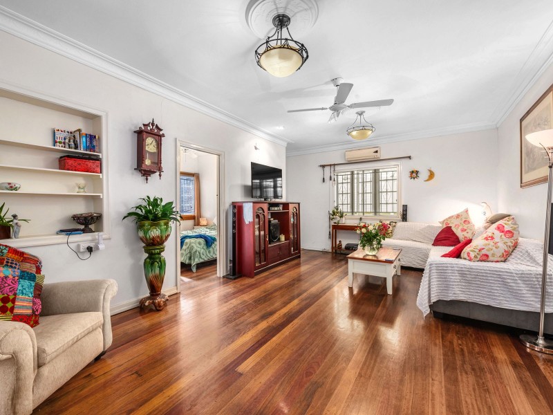 110 Bilsen Road, Wavell Heights QLD 4012