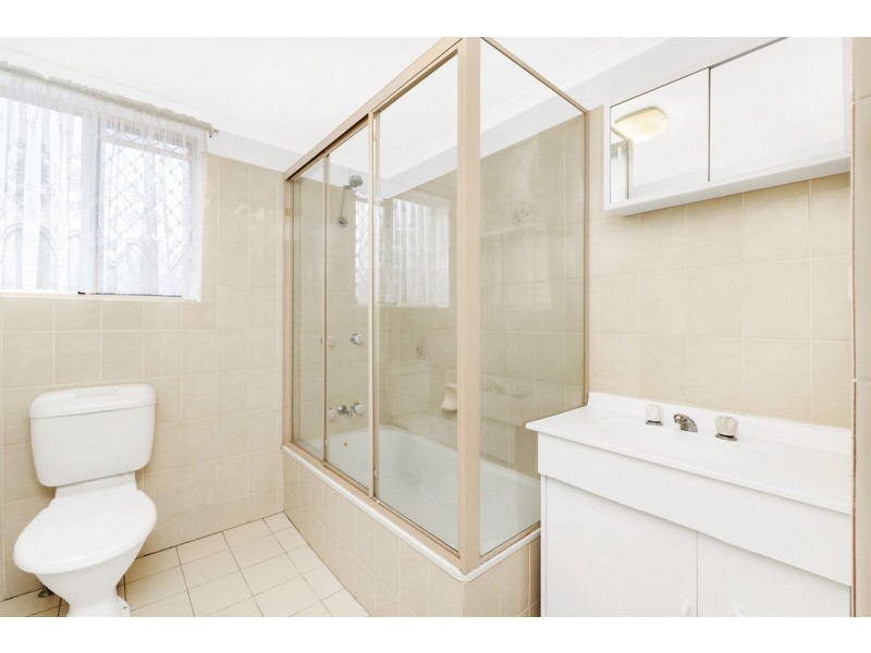 Unit 3 / 15 Norman Drive, Chermside QLD 4032