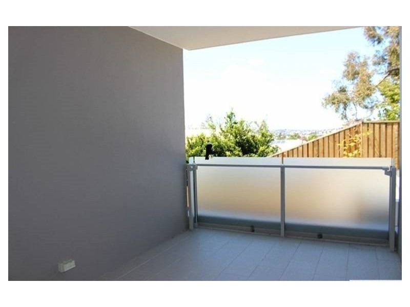 1008/8 Lochaber Street, Dutton Park QLD 4102